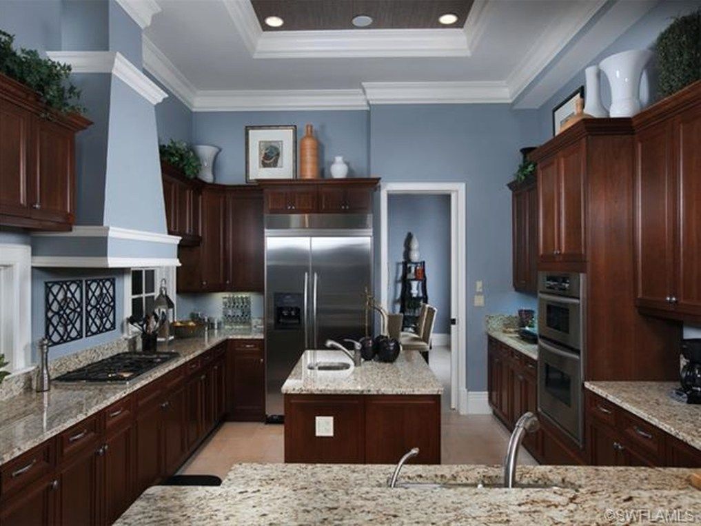 Kitchen With Dark Cabinets Know What, What Color Looks Good With Brown Cabinets